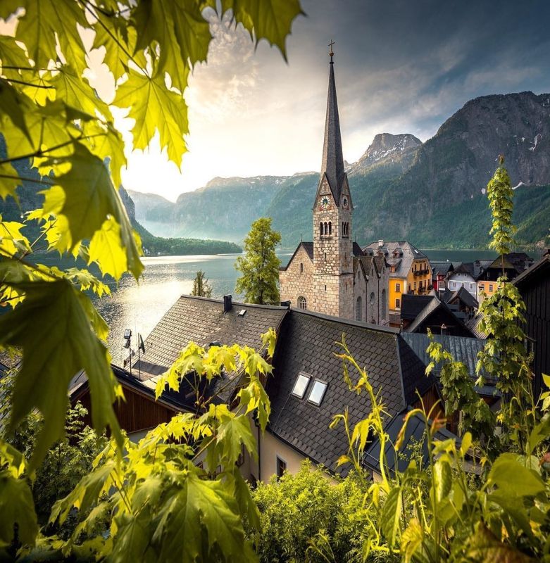 hallstatt_austria.jpg