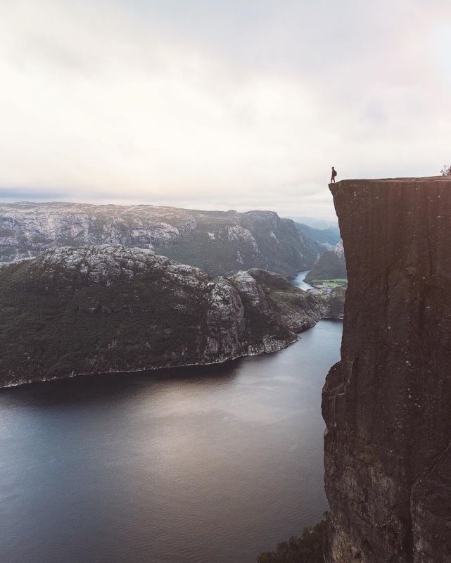 preikestolen.jpg